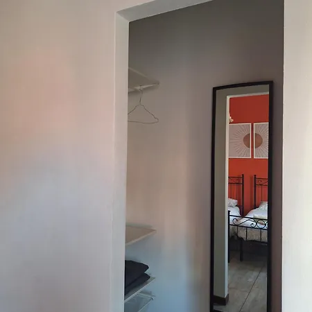 B&B Near Lake Como - Close To Train & Bus - Breakfast Included-3